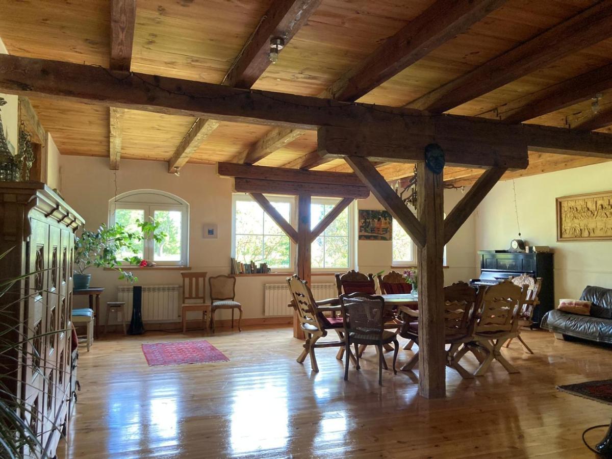 Pod Lipami Villa